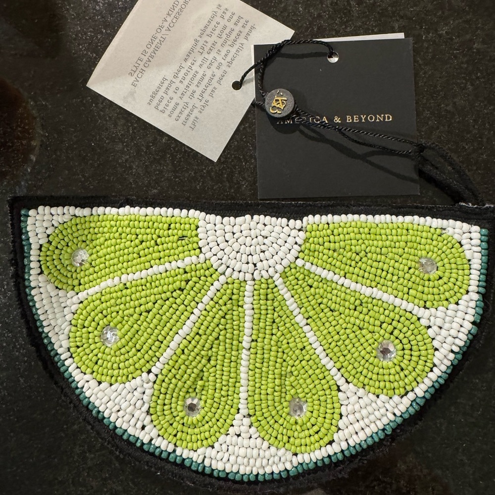 Green Lime Beaded Clutch - Picture 4 of 4